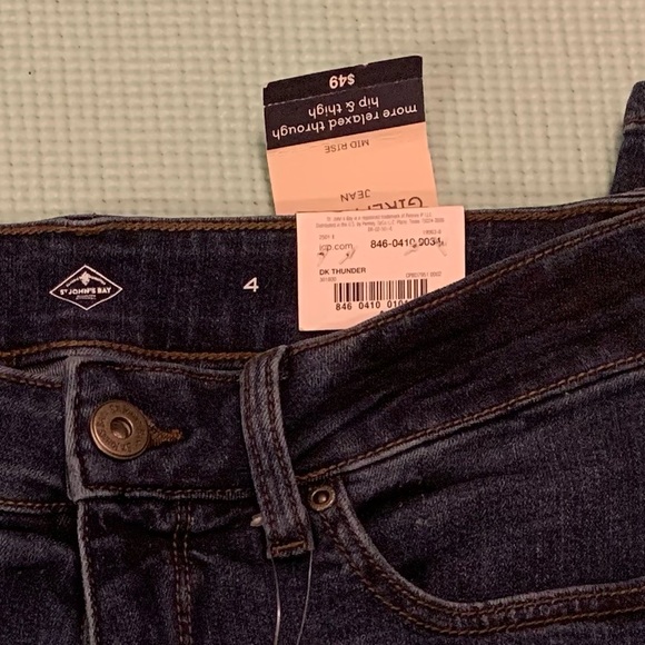 St. John's Bay Womens Mid Rise Girlfriend Jean - Picture 4 of 5